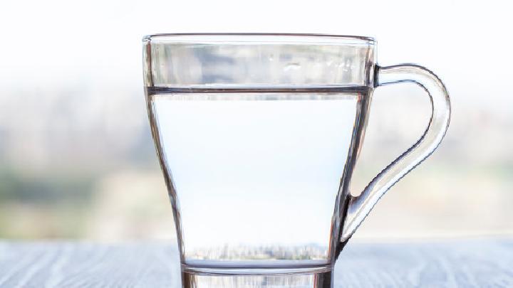 潤膚水怎麼使用,保濕乳的正確使用方法是什麼?-愛護膚